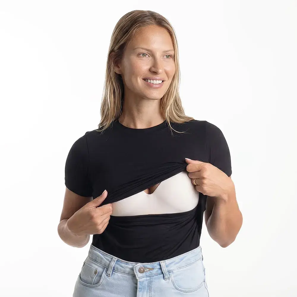t-shirt-essencial-amamentacao-preta